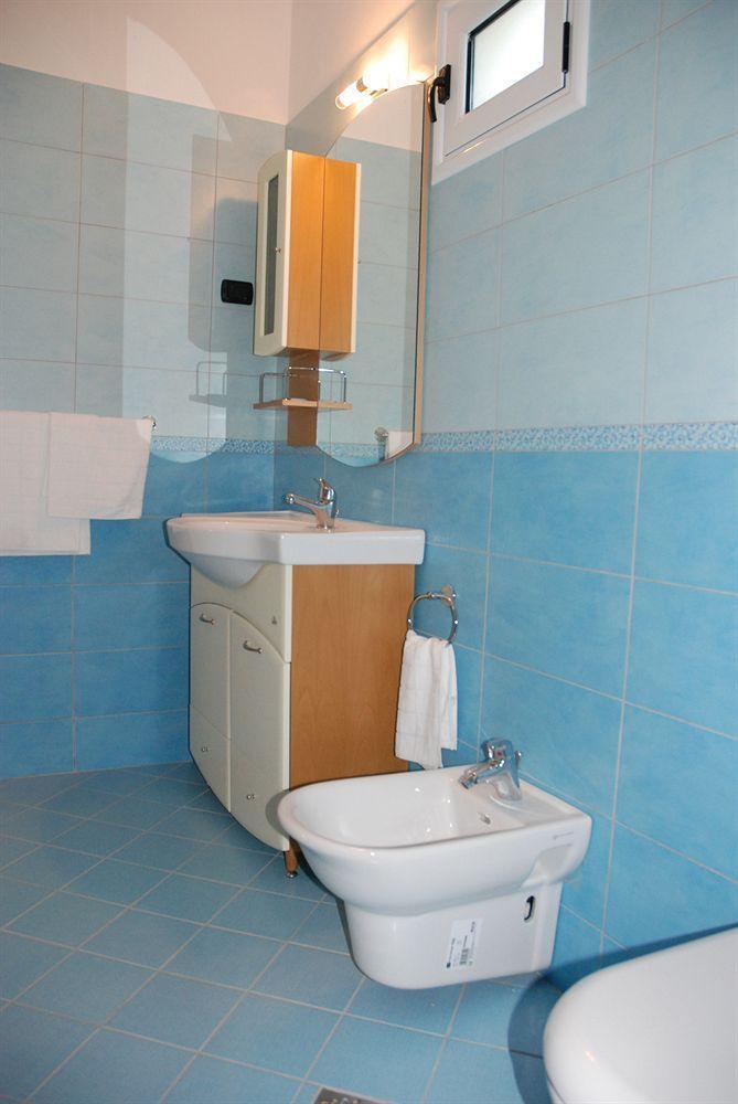 Lux Hotell 3*