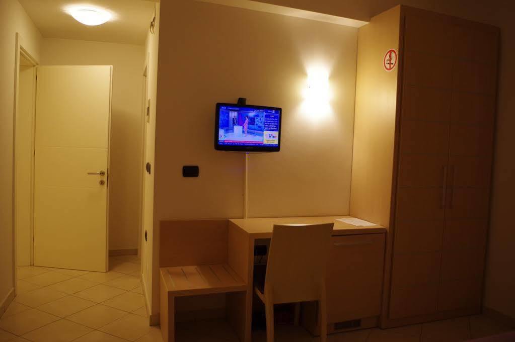 Hotell Lux 3*