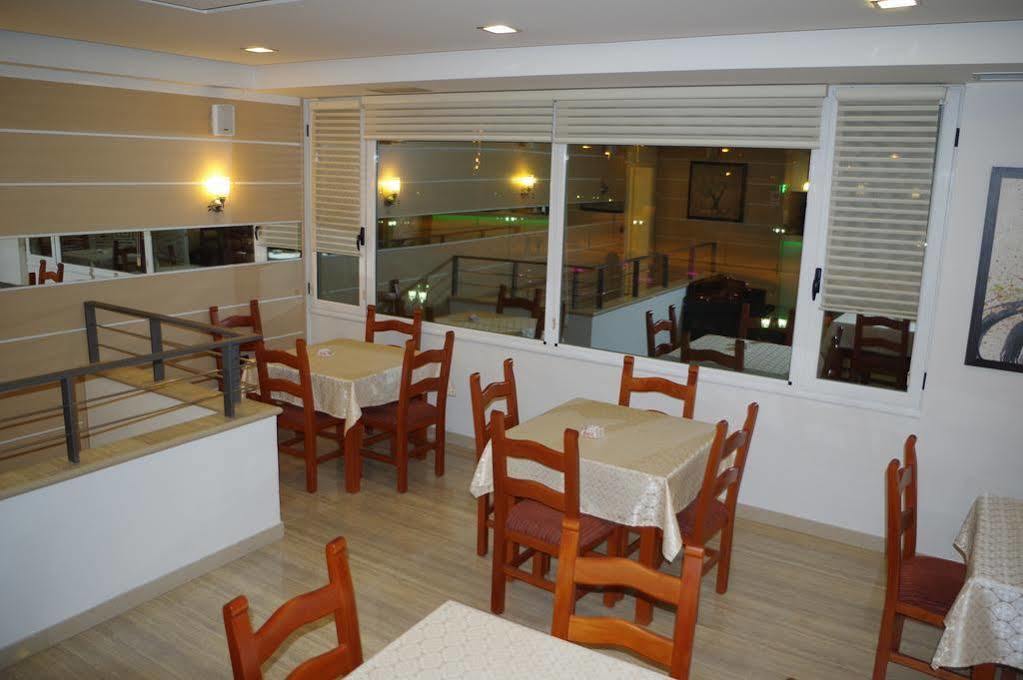 Hotell Lux Vlorë