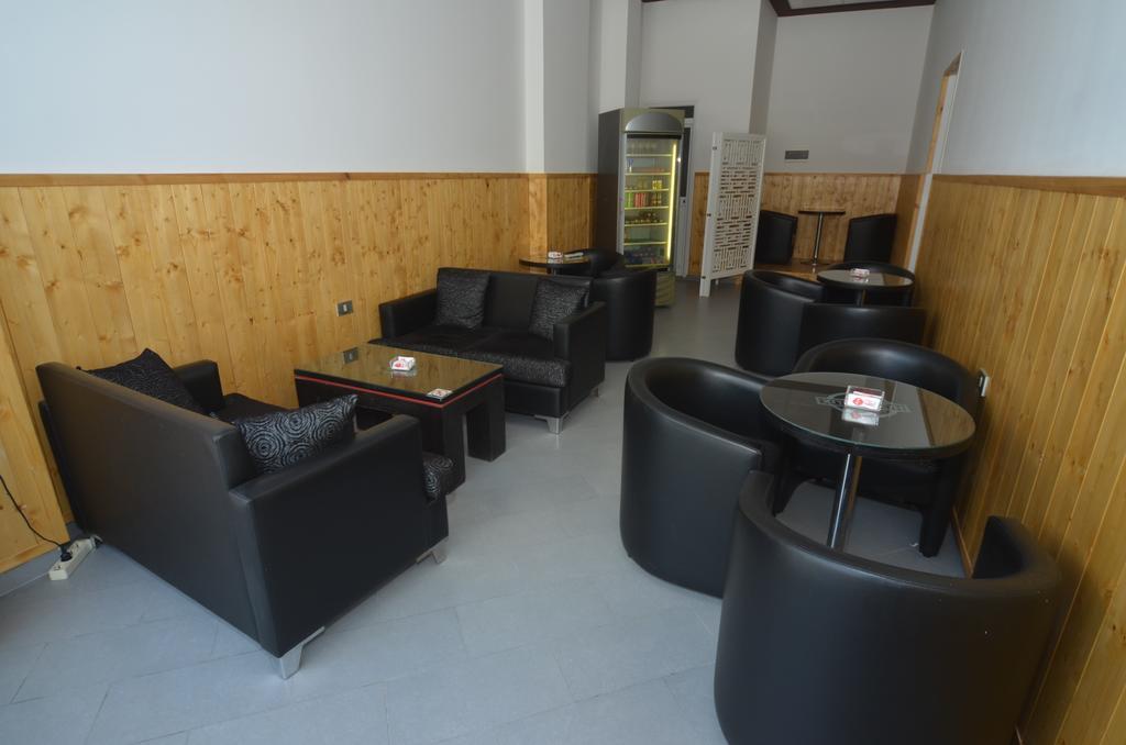 Lux Hotel