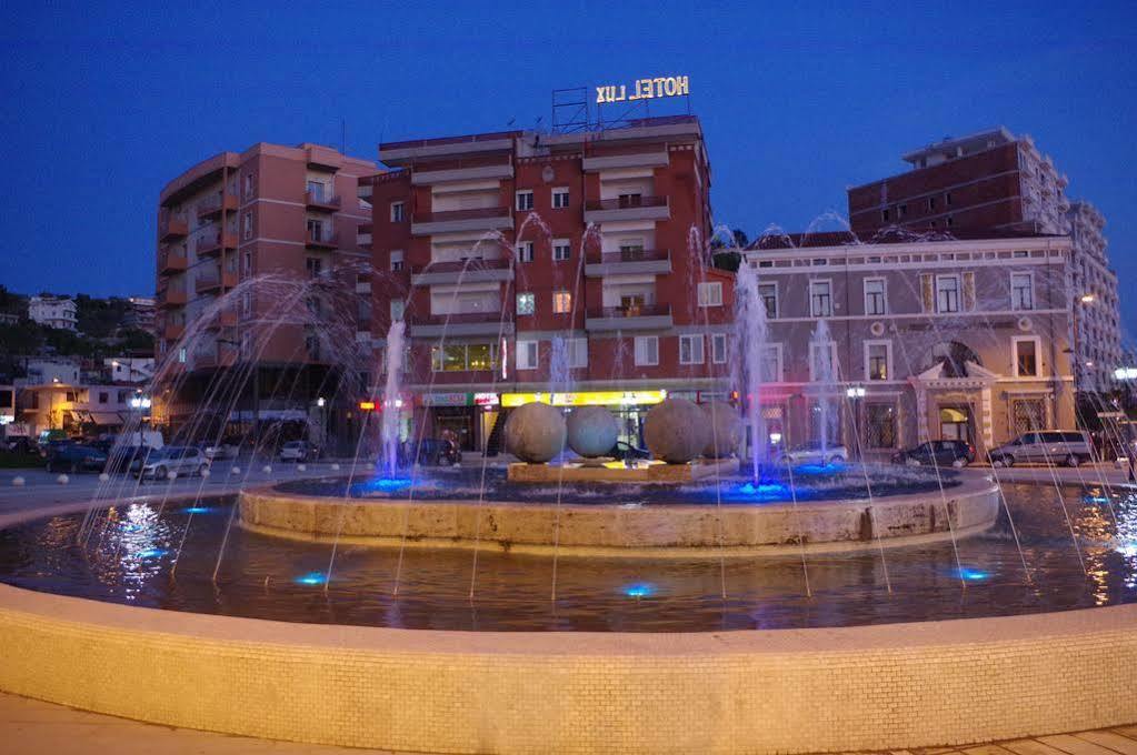 Lux Hotel